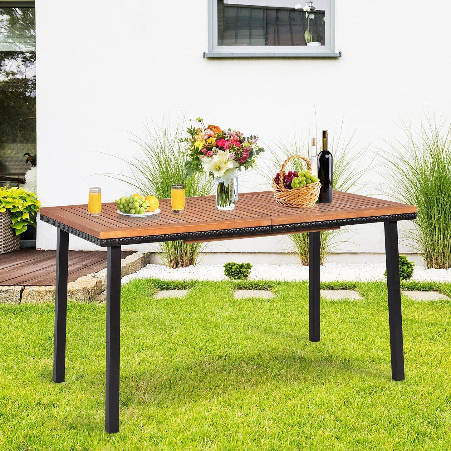 Table de Jardin Extérieur, Table à Manger en Bois avec Trou de Parasol, Idéal pour Terrasse, Patio, Cour, Piscine, 140x75x76CM