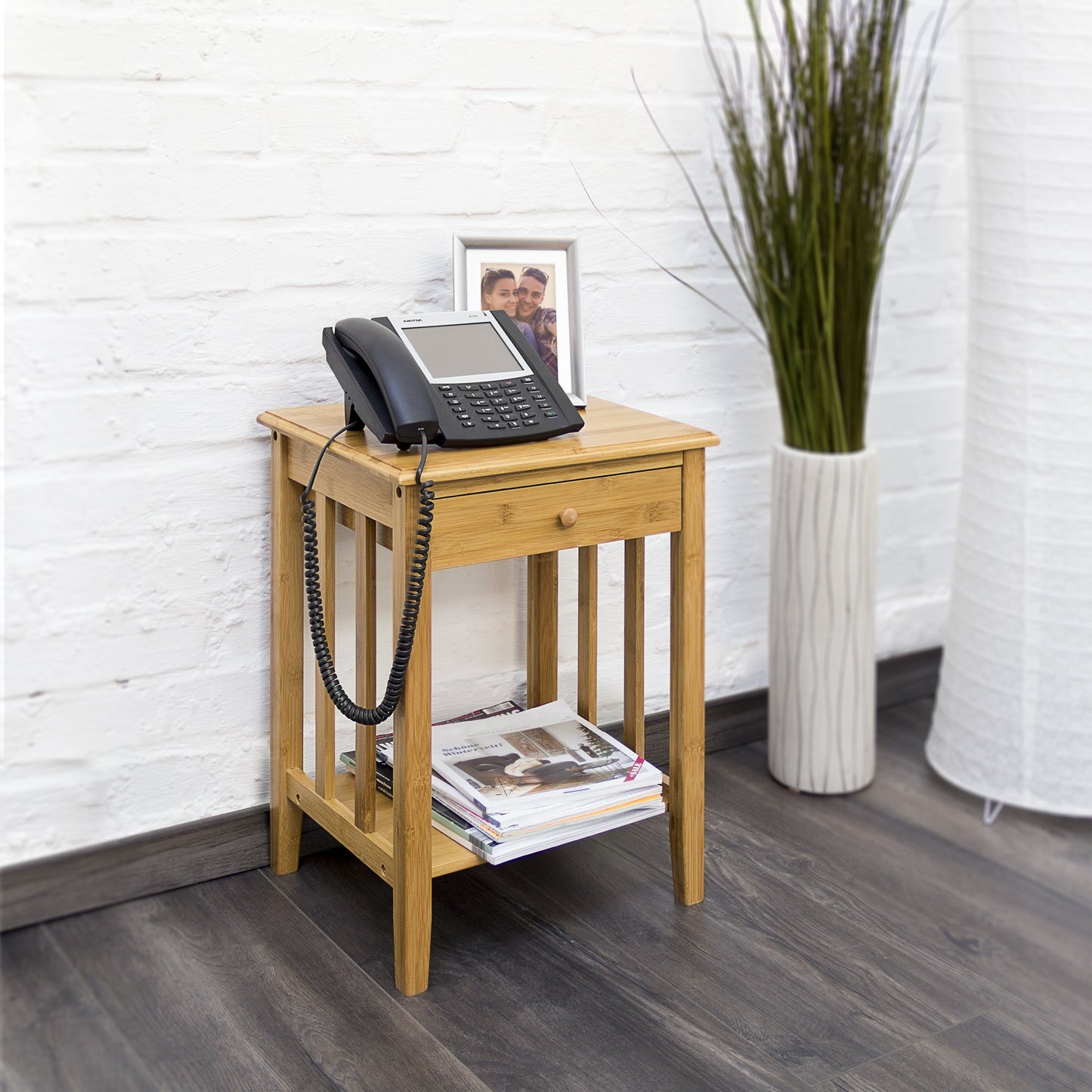 Table d'appoint en bambou avec tiroir : 51,5 x 40,5 x 30,5 cm, Table de chevet solide avec étagère inférieure en bois naturel